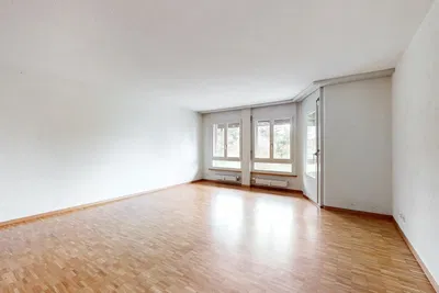 Küche; küchengeräte, holzboden, tageslicht, moderner stil