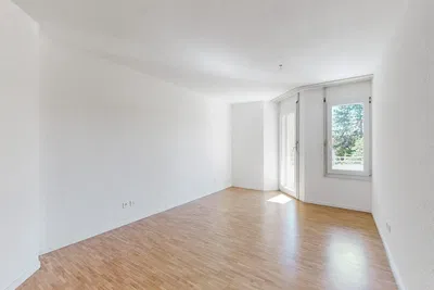 Küche; küchengeräte, holzboden, tageslicht, moderner stil