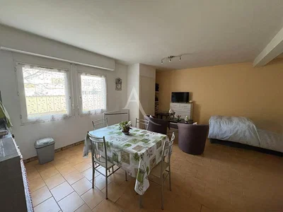 Salón