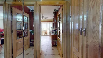 Küche; küchengeräte, holzboden, tageslicht, moderner stil