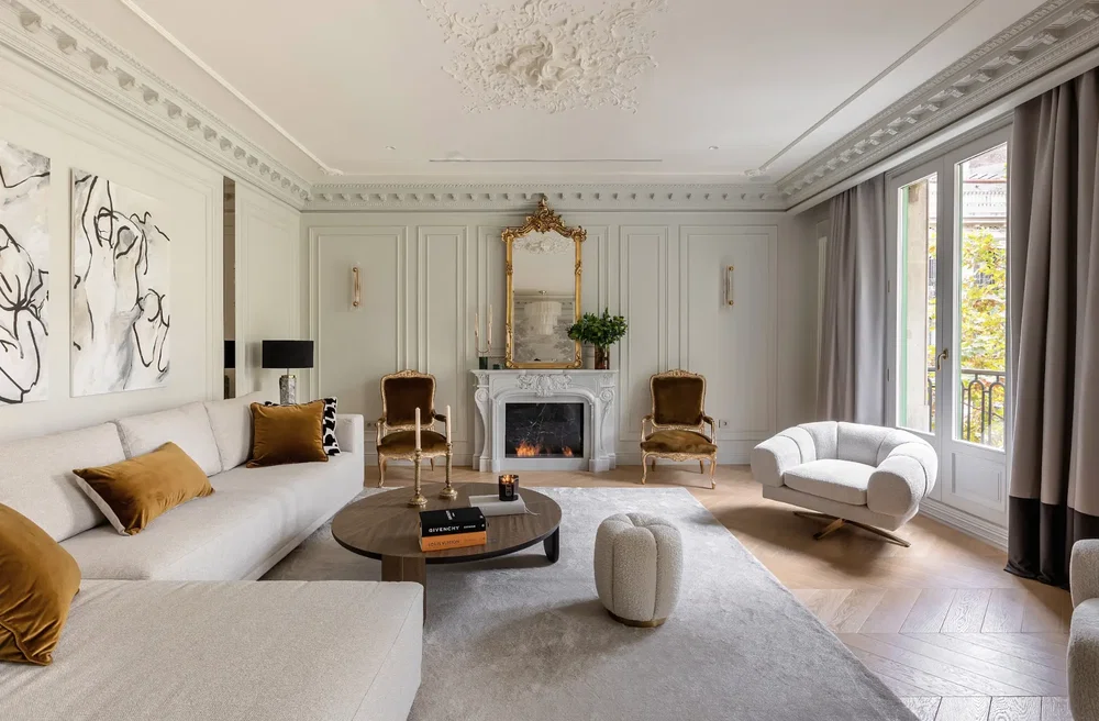 Cocina; electrodomésticos, suelo de madera, luz natural, estilo moderno