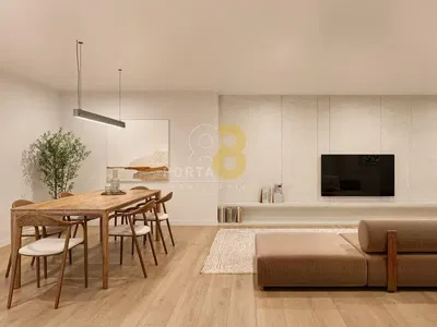 Cucina; elettrodomestici, pavimento in legno, luce naturale, stile moderno