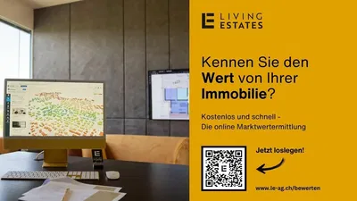 Cozinha; eletrodomésticos, chão de madeira, luz natural, estilo moderno