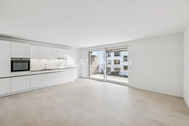 Kitchen; kitchen appliances, tile floor, natural light, modern style