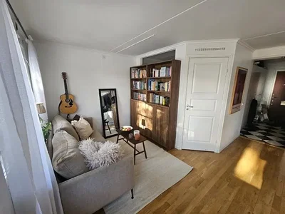 Cuisine; électroménager, parquet, lumière naturelle, style moderne