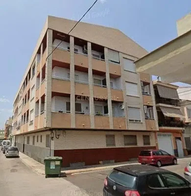 مطبخ; أجهزة المطبخ, أرضية من البلاط, ضوء طبيعي, أسلوب عصري