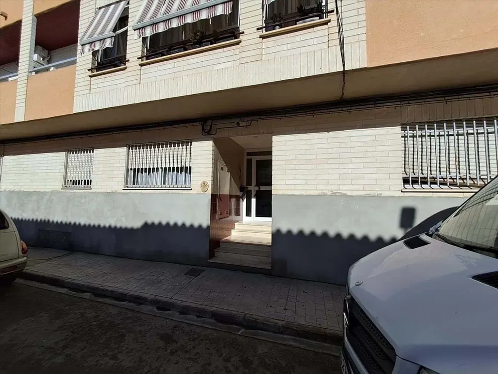 مطبخ; أجهزة المطبخ, أرضية خشبية, ضوء طبيعي, أسلوب عصري