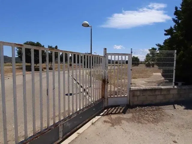 مطبخ; أجهزة المطبخ, أرضية خشبية, ضوء طبيعي, أسلوب عصري