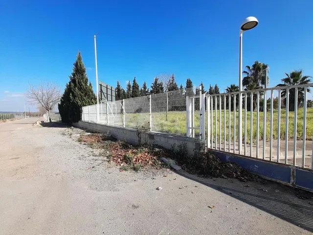 مطبخ; أجهزة المطبخ, أرضية خشبية, ضوء طبيعي, أسلوب عصري