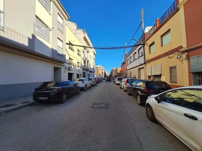 مطبخ; أجهزة المطبخ, أرضية خشبية, ضوء طبيعي, أسلوب عصري