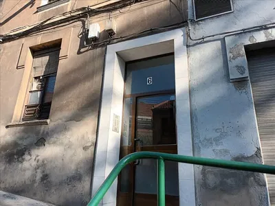 مطبخ; أجهزة المطبخ, أرضية خشبية, ضوء طبيعي, أسلوب عصري