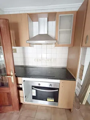 Wohnzimmer; holzboden, tageslicht, moderner stil