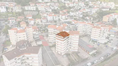 Wohnzimmer; holzboden, tageslicht, moderner stil