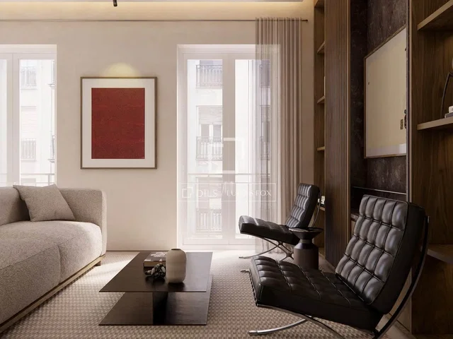 Кухня; кухненски уреди, дървен под, естествена светлина, модерен стил