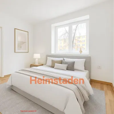 Küche; küchengeräte, holzboden, tageslicht, moderner stil