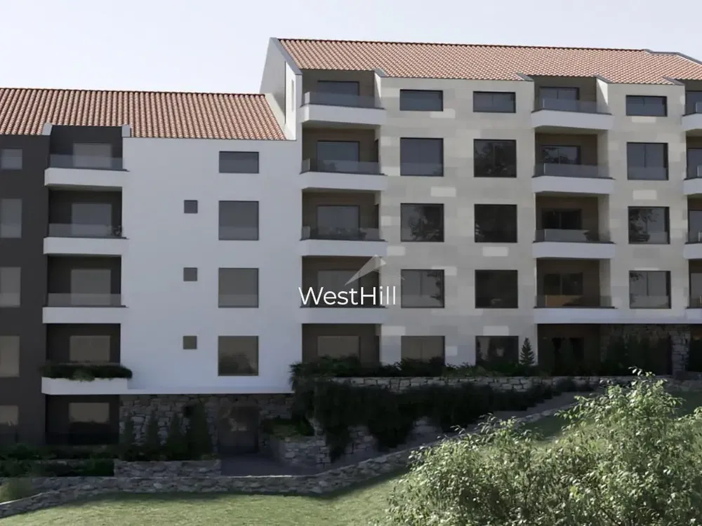 Küche; küchengeräte, holzboden, tageslicht, moderner stil