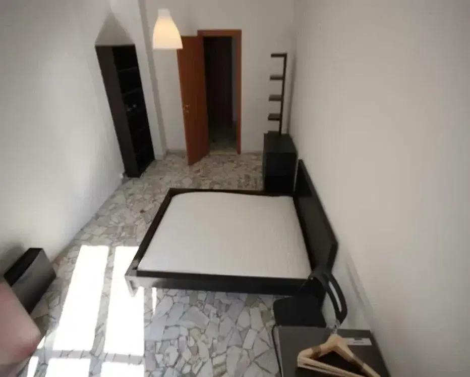 Küche; küchengeräte, holzboden, tageslicht, moderner stil