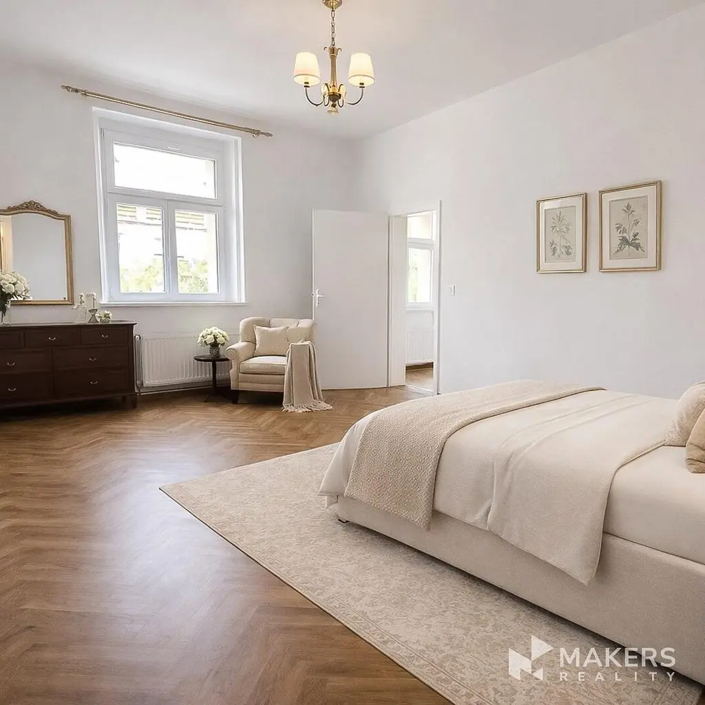 Kuchyňa; kuchynské spotrebiče, drevená podlaha, prirodzené svetlo, moderný štýl