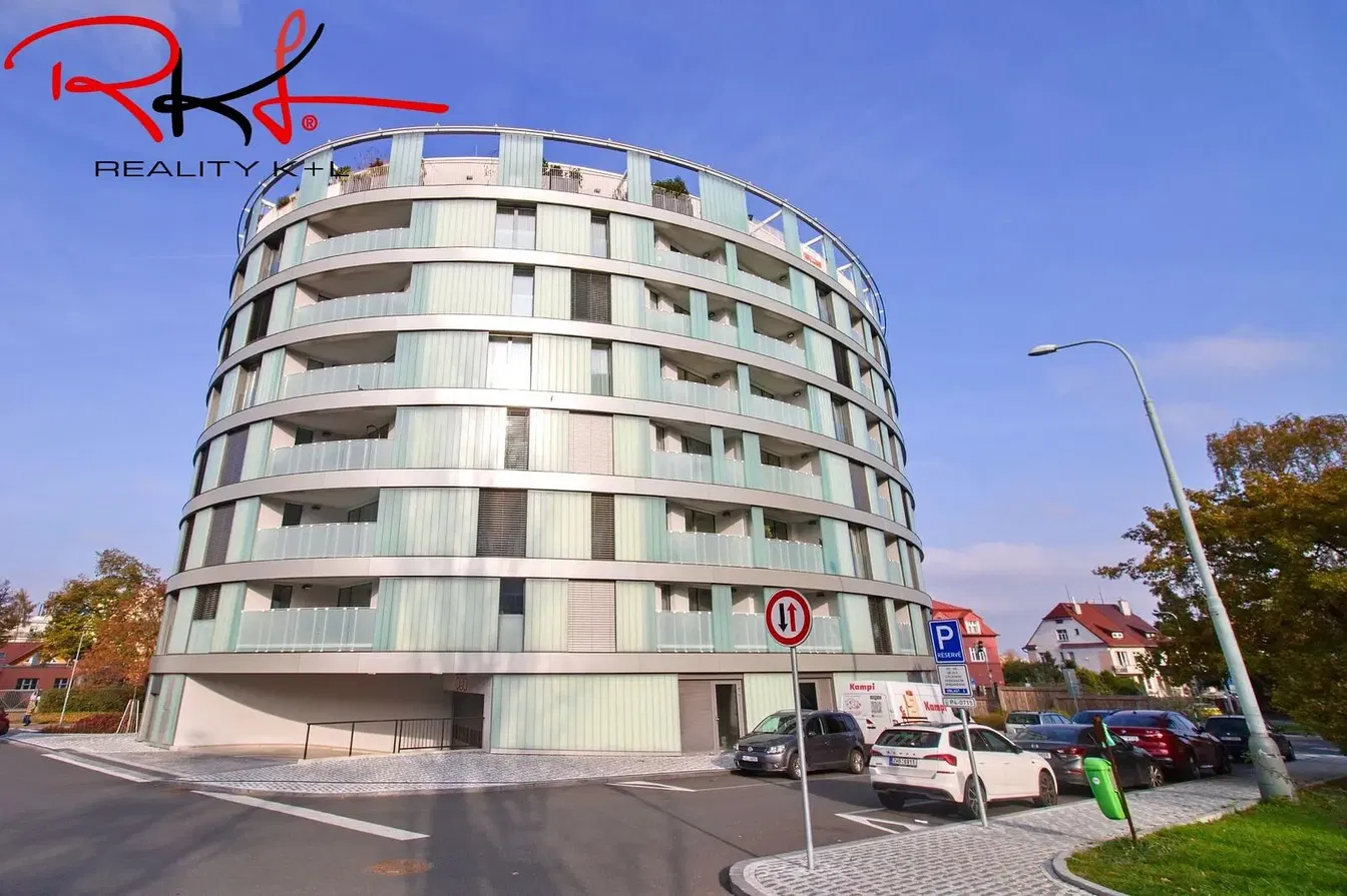 Хол; гледка, естествена светлина, модерен стил