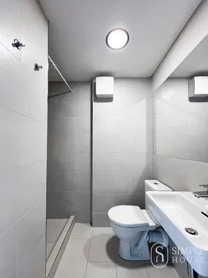 Хол; дървен под, естествена светлина, модерен стил