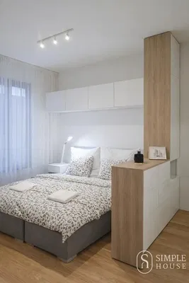 Кухня; кухненски уреди, дървен под, естествена светлина, модерен стил