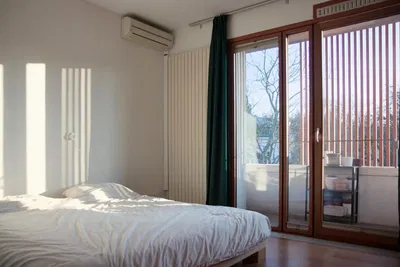 Хол; гледка, естествена светлина, модерен стил