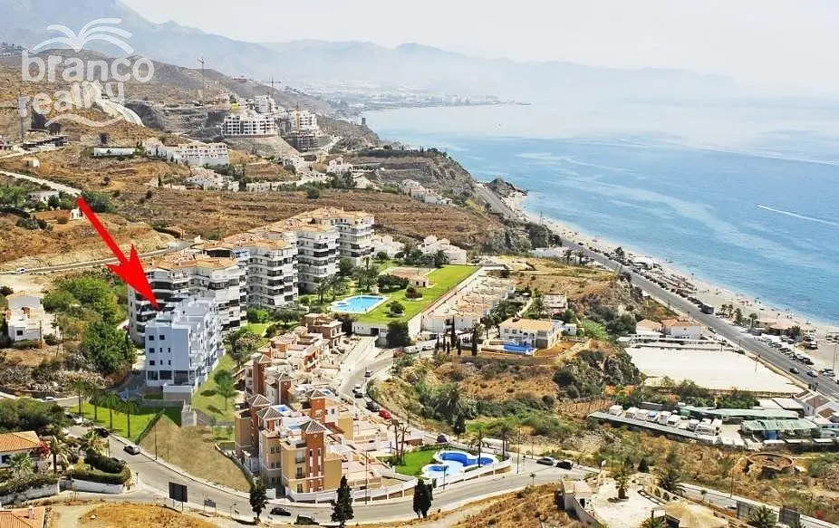 Kitchen; kitchen appliances, tile floor, natural light, modern style