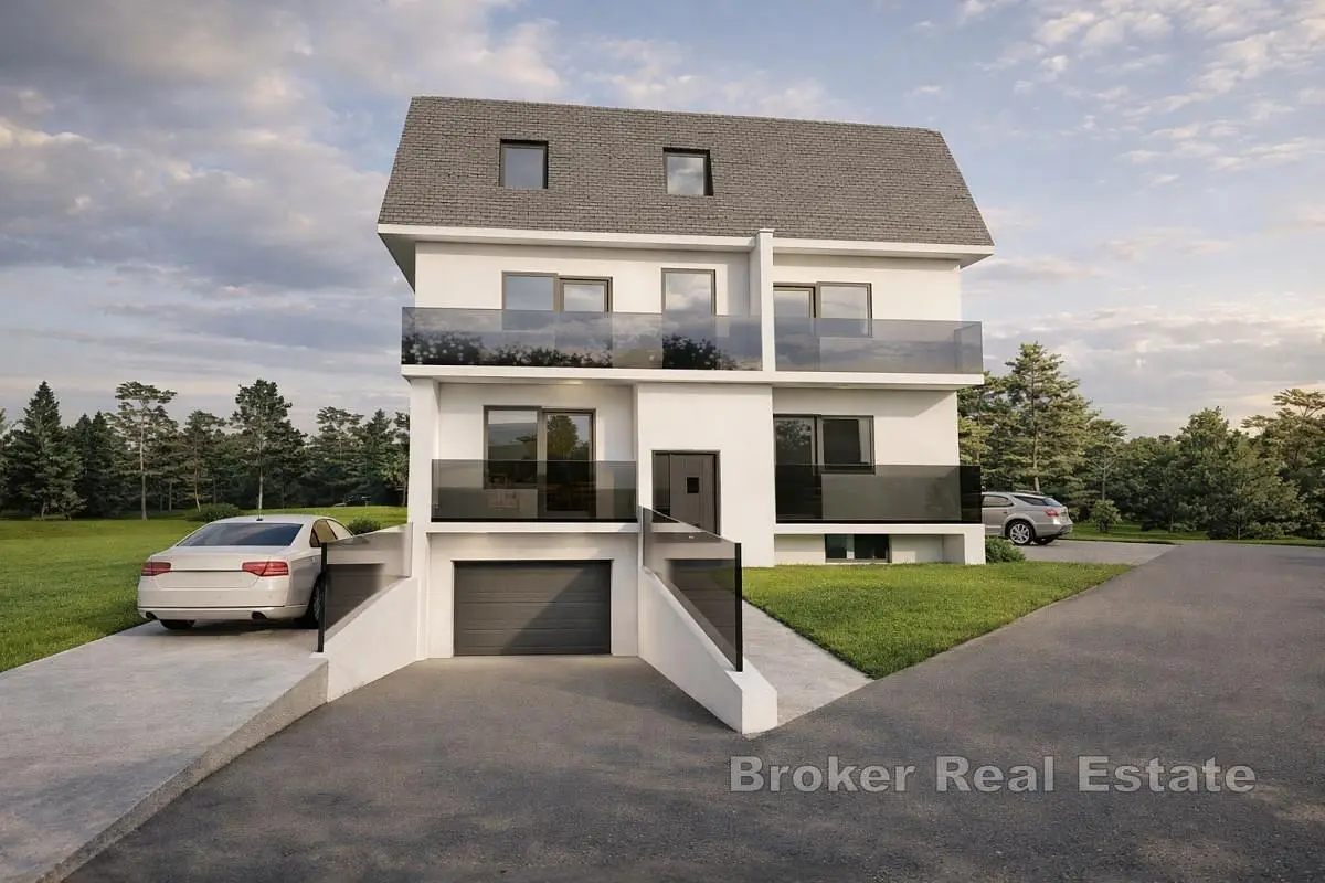 Obývací pokoj; dřevěná podlaha, přirozené světlo, moderní styl