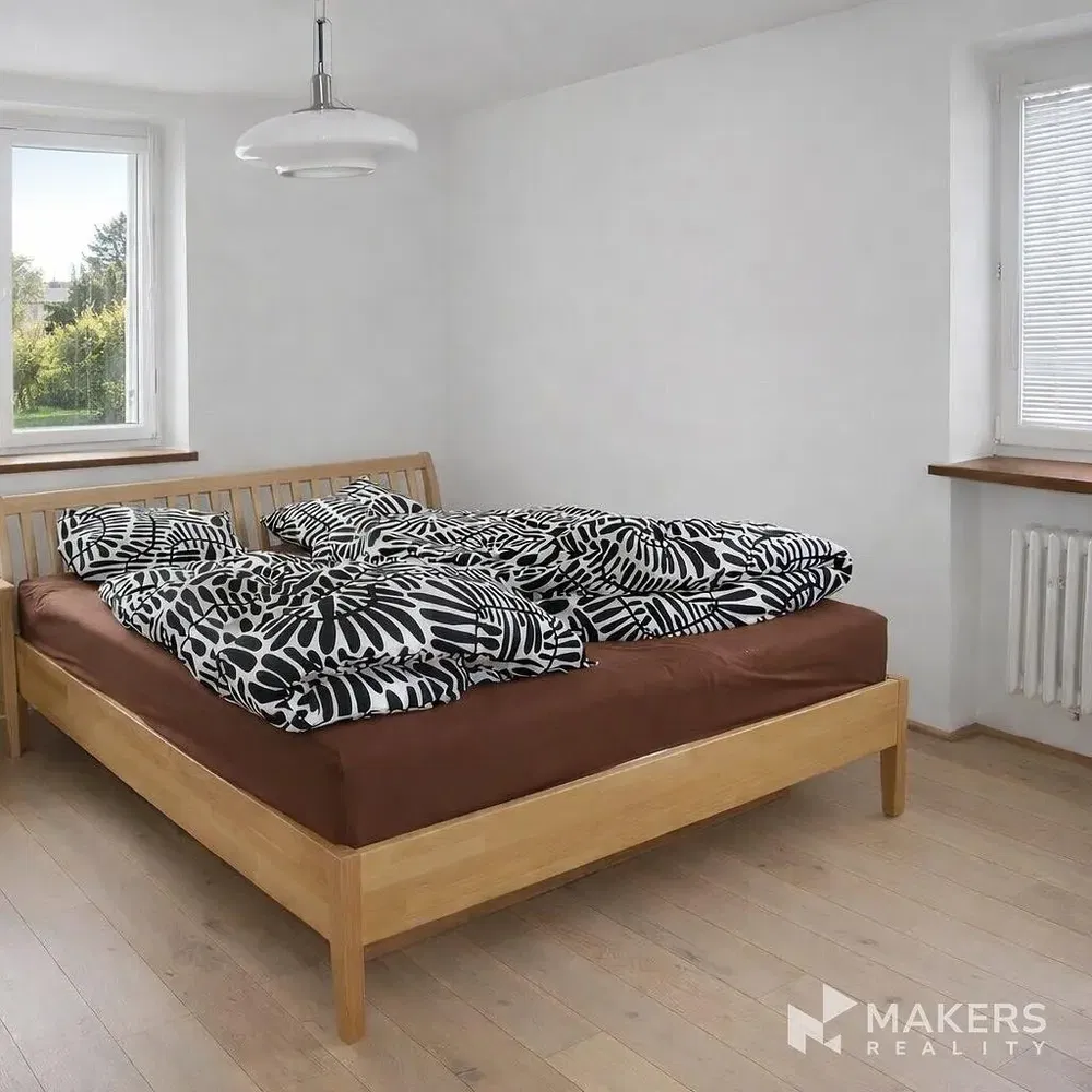 Kitchen; kitchen appliances, wood floor, natural light, modern style