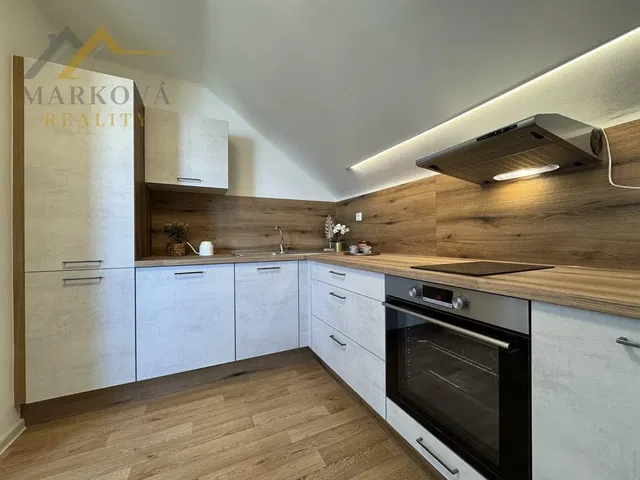 Woonkamer; uitzicht, natuurlijk licht, moderne stijl