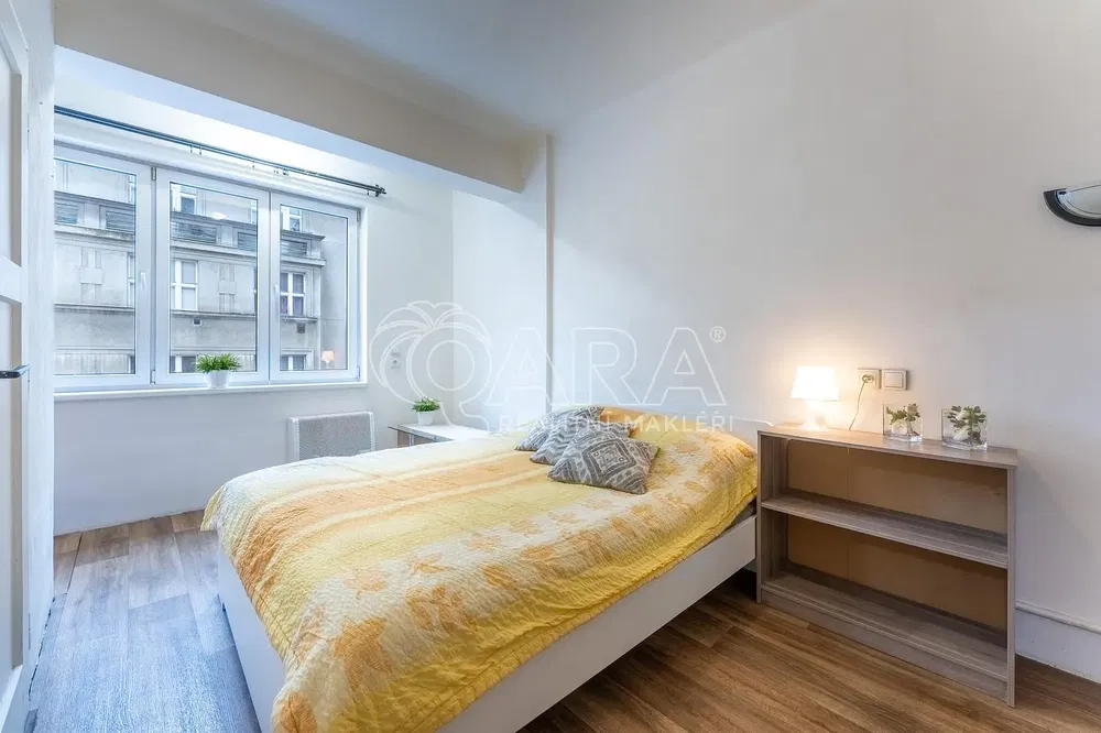 Kitchen; kitchen appliances, wood floor, natural light, modern style