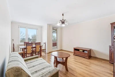 Küche; küchengeräte, holzboden, tageslicht, moderner stil