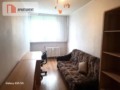 Küche; küchengeräte, holzboden, tageslicht, moderner stil