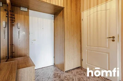 Cuisine; électroménager, parquet, lumière naturelle, style moderne