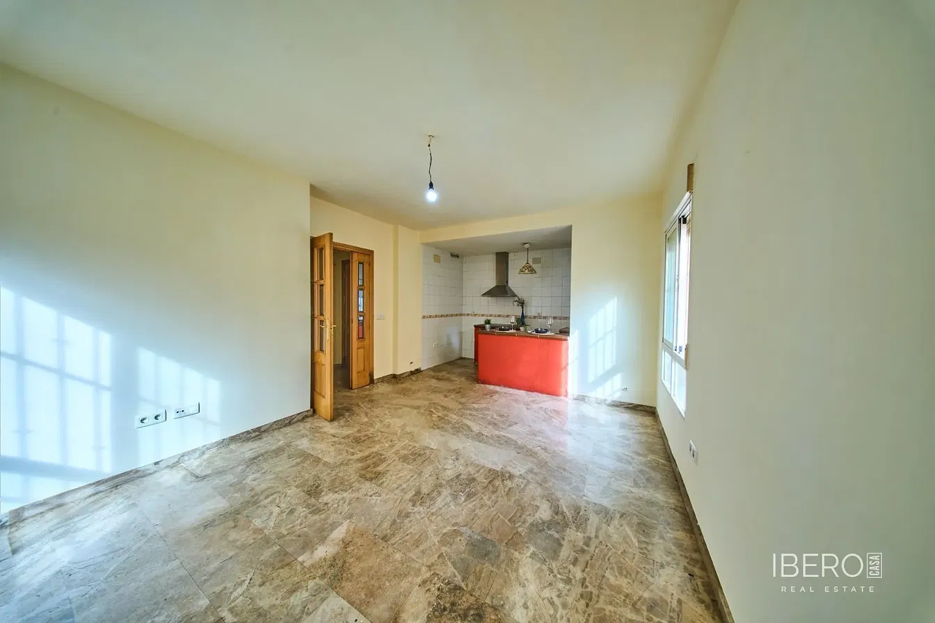 Kitchen; kitchen appliances, wood floor, natural light, modern style
