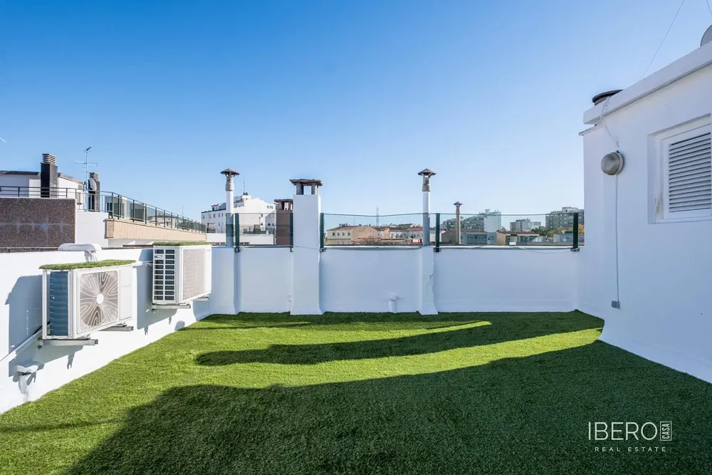 Kitchen; kitchen appliances, wood floor, natural light, modern style