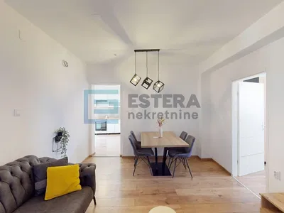 Cuisine; électroménager, parquet, lumière naturelle, style moderne