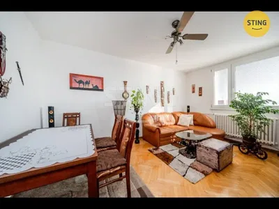 Kitchen; kitchen appliances, wood floor, natural light, modern style