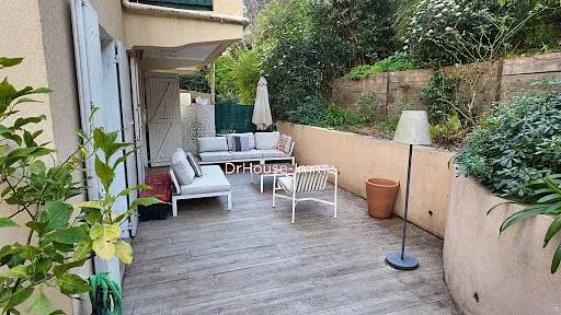 Σαλόνι