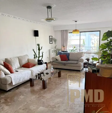 Wohnzimmer; tageslicht, moderner stil