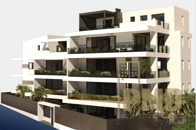 House and surroundings