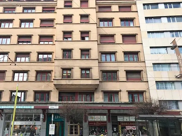 Haus und umgebung; gewerblich