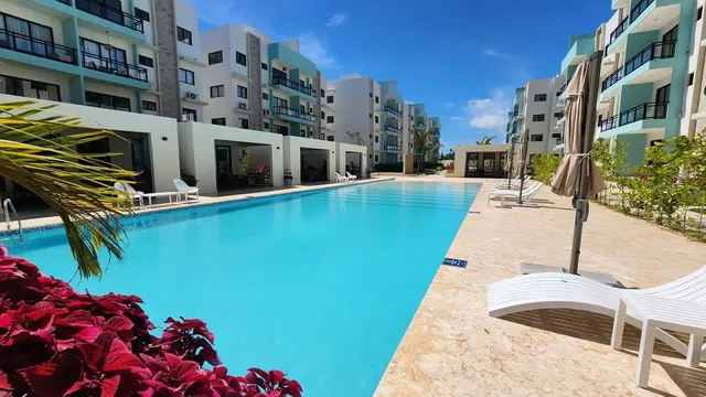 Dům a okolí; výhled, přirozené světlo