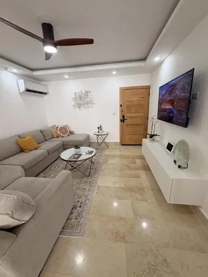 Wohnzimmer; fliesenboden, tageslicht, moderner stil