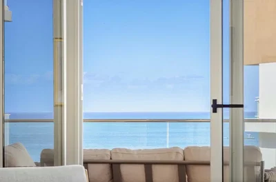 Дневна соба; поглед, природно светло