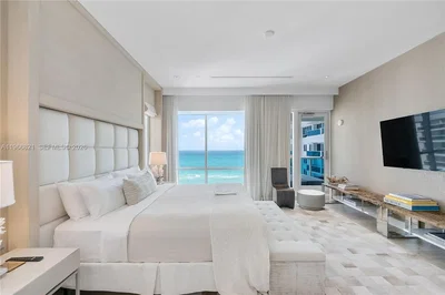 Chambre; vue, lumière naturelle, style moderne