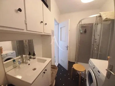 Casa de banho; luz natural, renovado