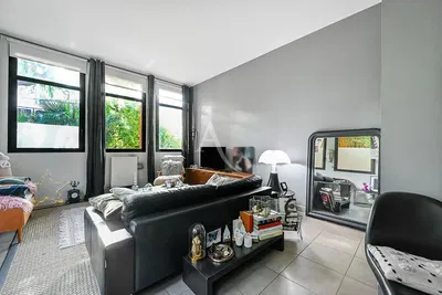 Obývací pokoj; výhled, přirozené světlo