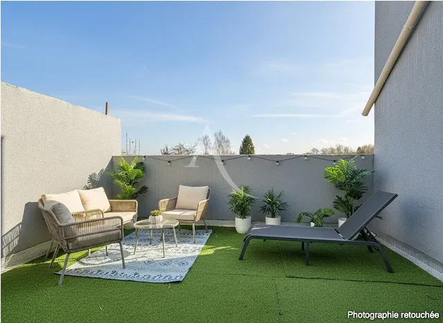 Тераса; природно светло