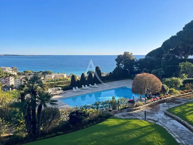 Haus und umgebung; blick, tageslicht